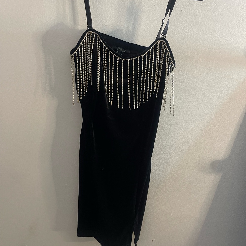 BRAND NEW BLACK DRESS